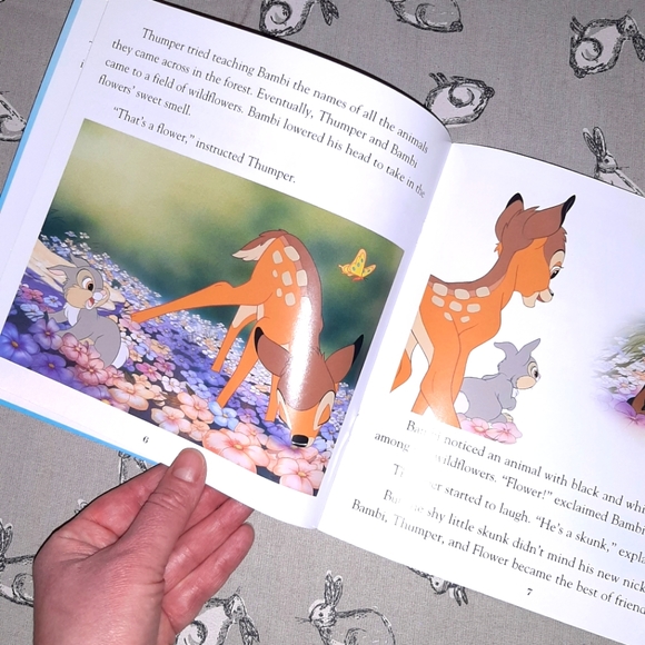 Two Bunny Books with Crayola Box NWT - Picture 11 of 15